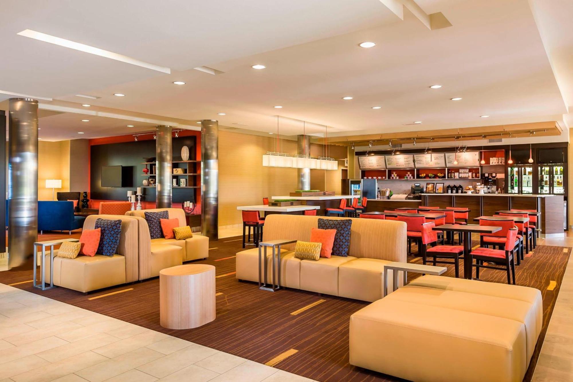 Courtyard By Marriott Kalamazoo Portage Экстерьер фото