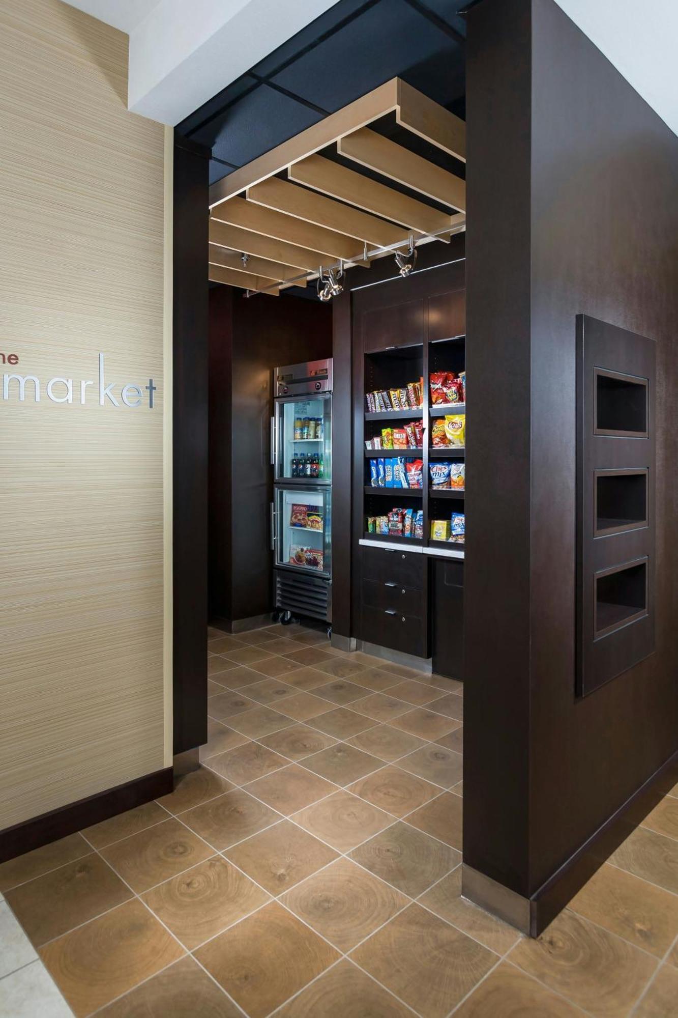 Courtyard By Marriott Kalamazoo Portage Экстерьер фото