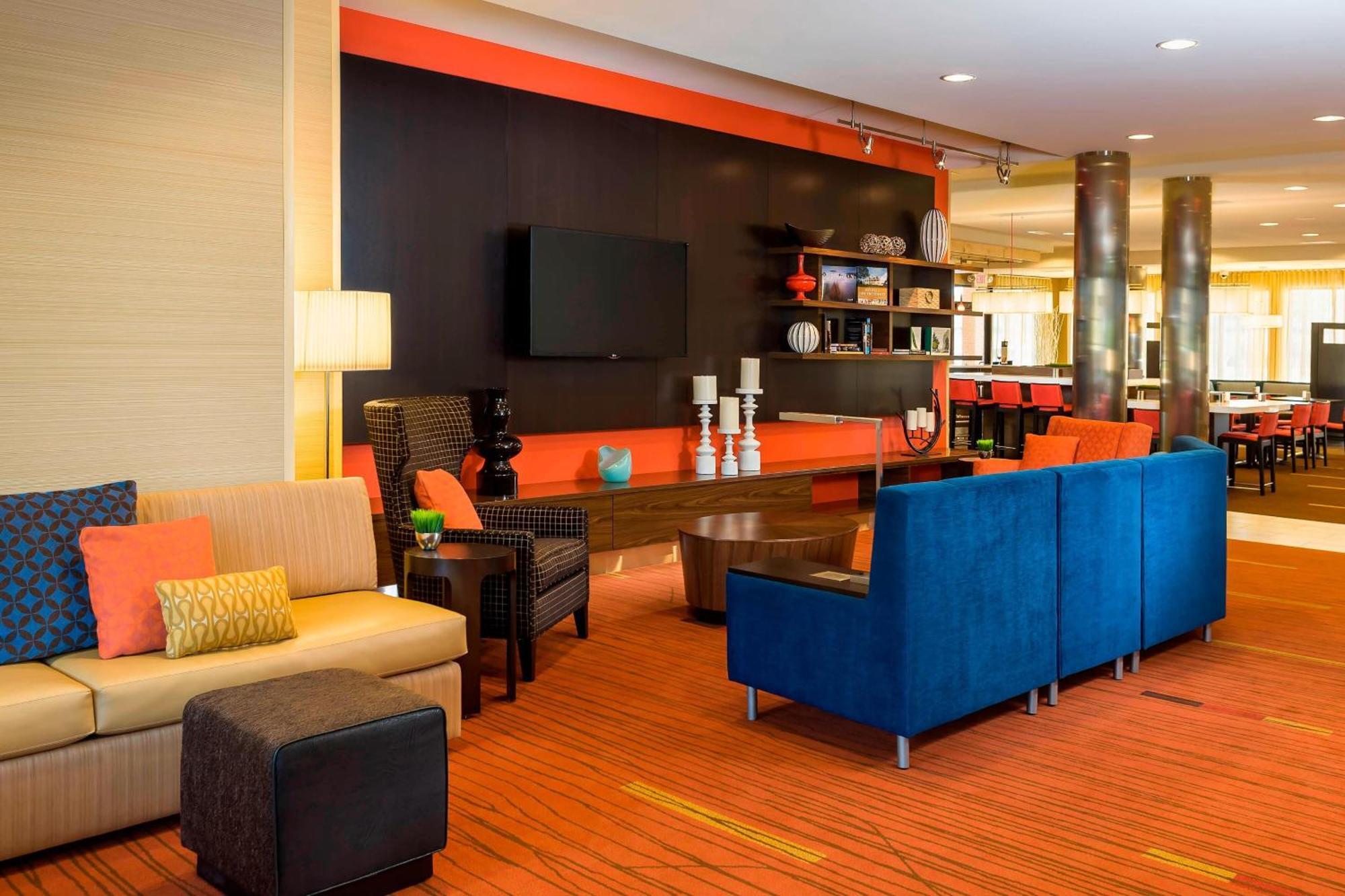 Courtyard By Marriott Kalamazoo Portage Экстерьер фото