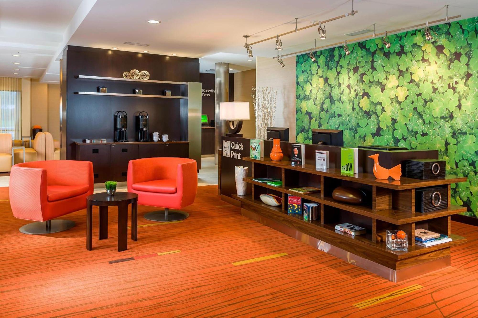 Courtyard By Marriott Kalamazoo Portage Экстерьер фото
