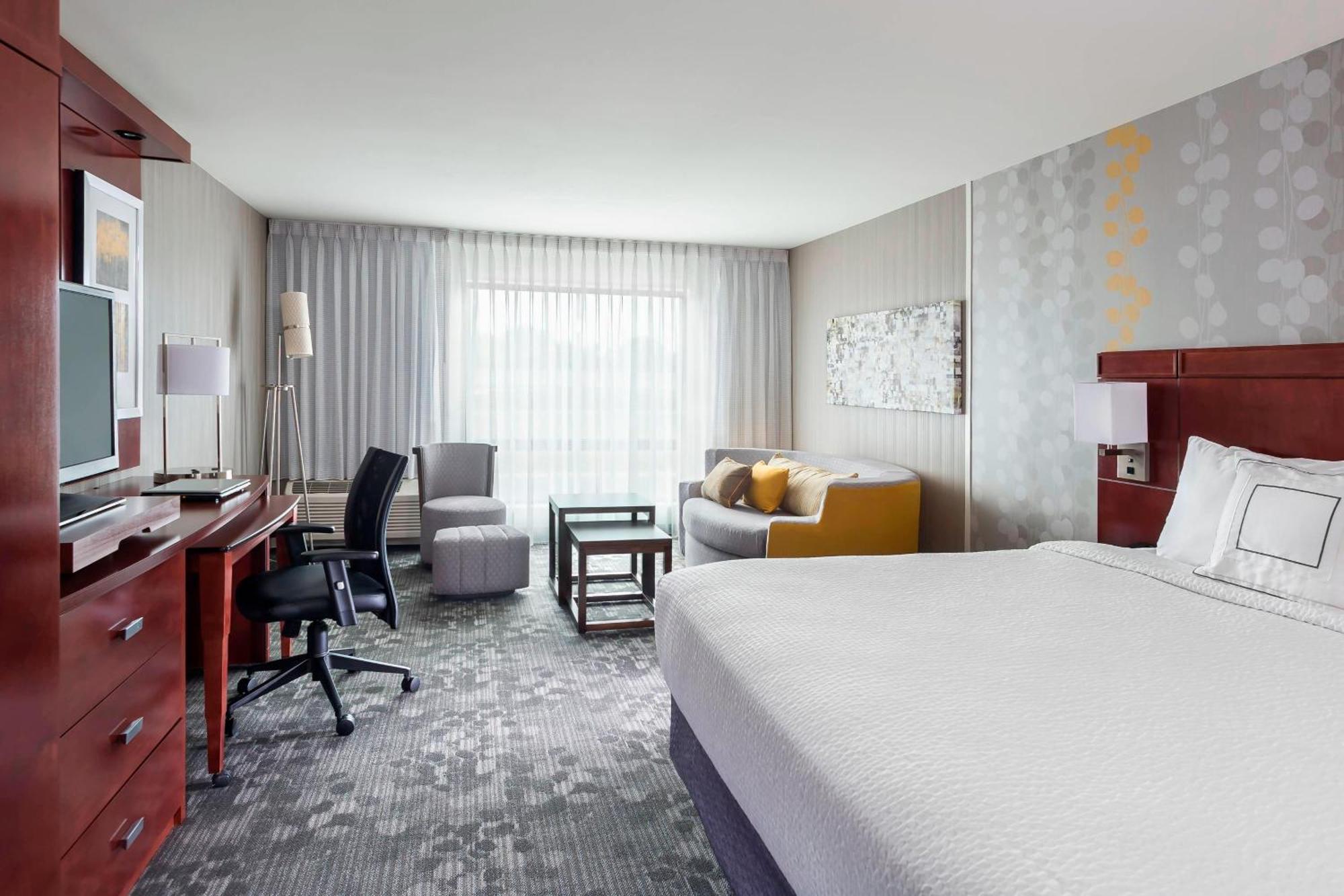 Courtyard By Marriott Kalamazoo Portage Экстерьер фото