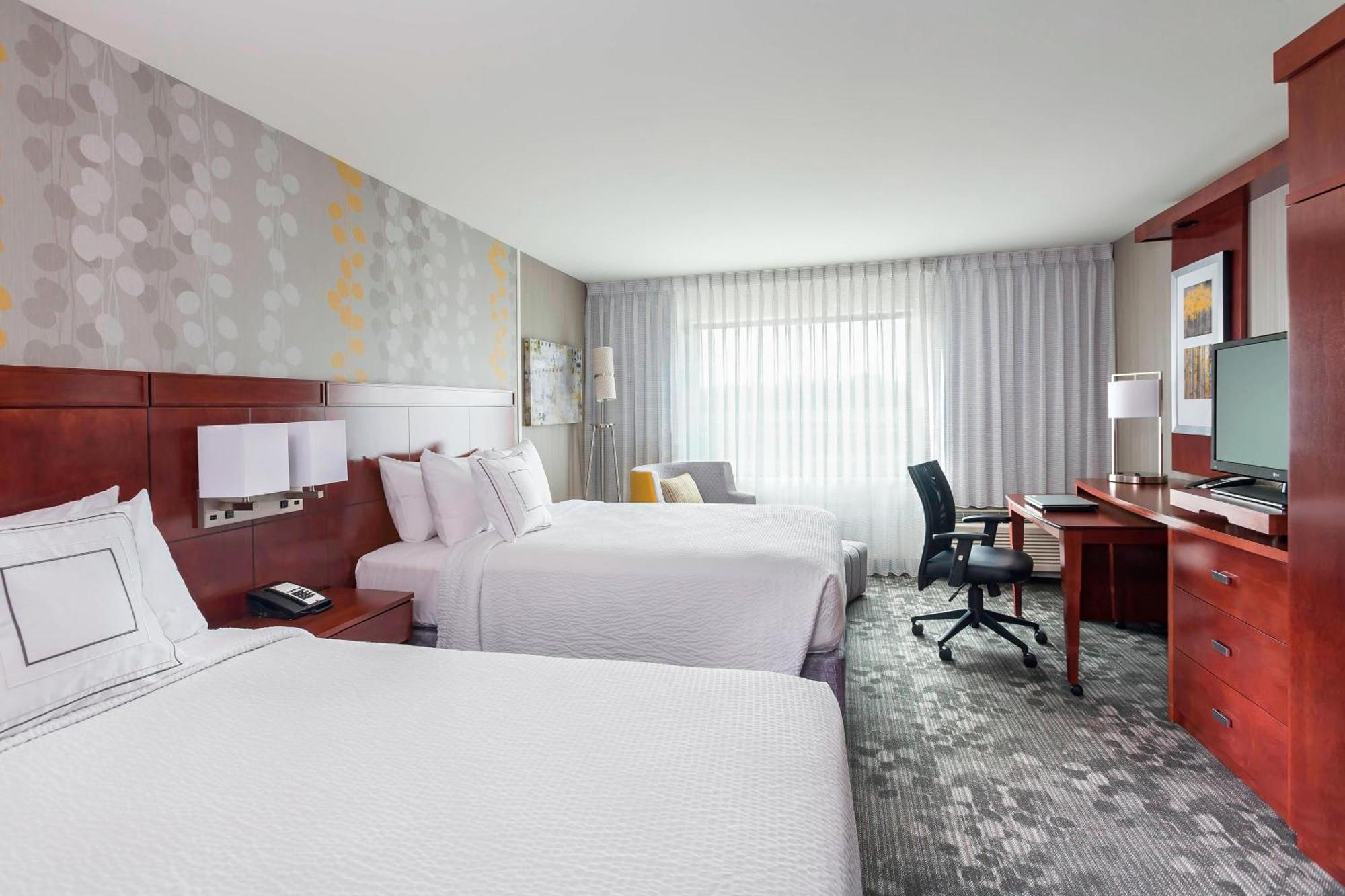 Courtyard By Marriott Kalamazoo Portage Экстерьер фото